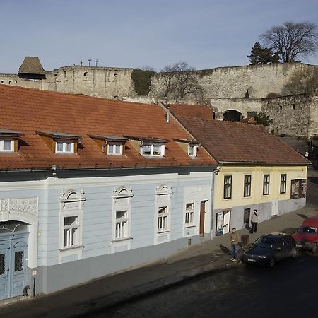 Varkapu Panzio Erlau Exterior foto
